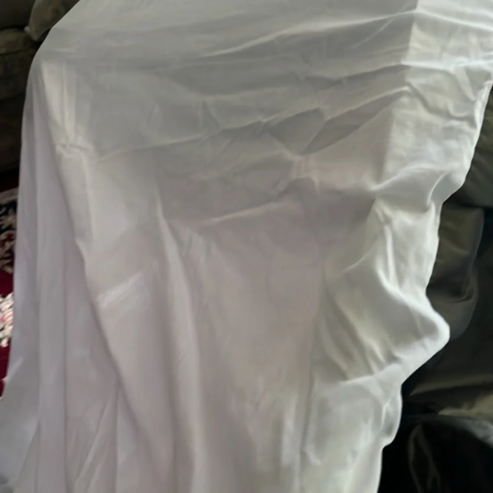 Full size Bed  skirt